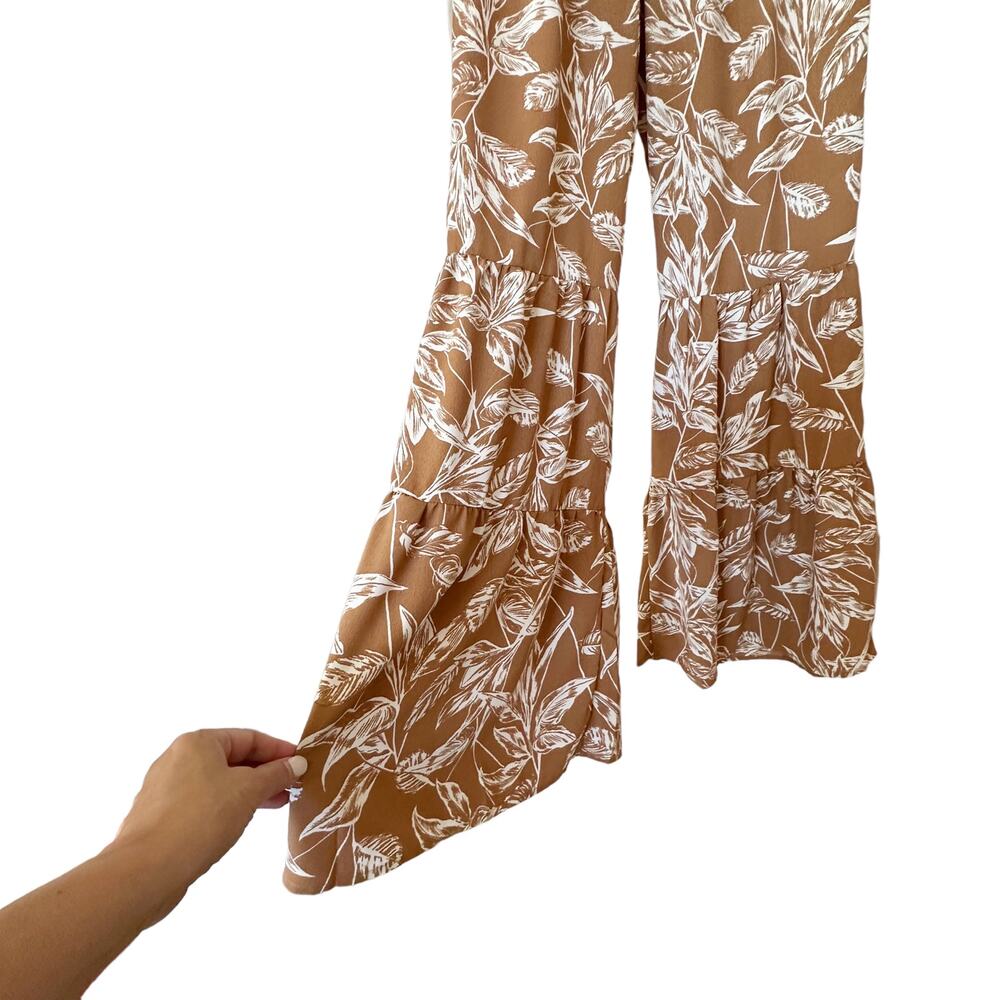 NWOT Endless Blu Tiered Wide Leg Pants Elastic Waist Floral Print Size Large